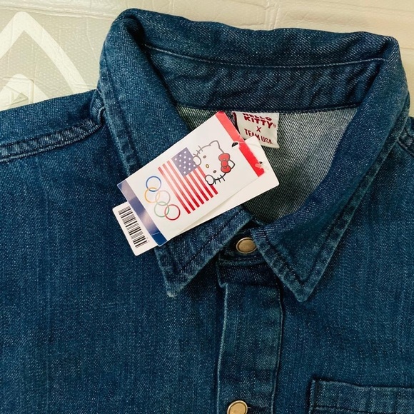 Special Edition Hello Kitty USA Olympics denim jacket - Picture 4 of 10